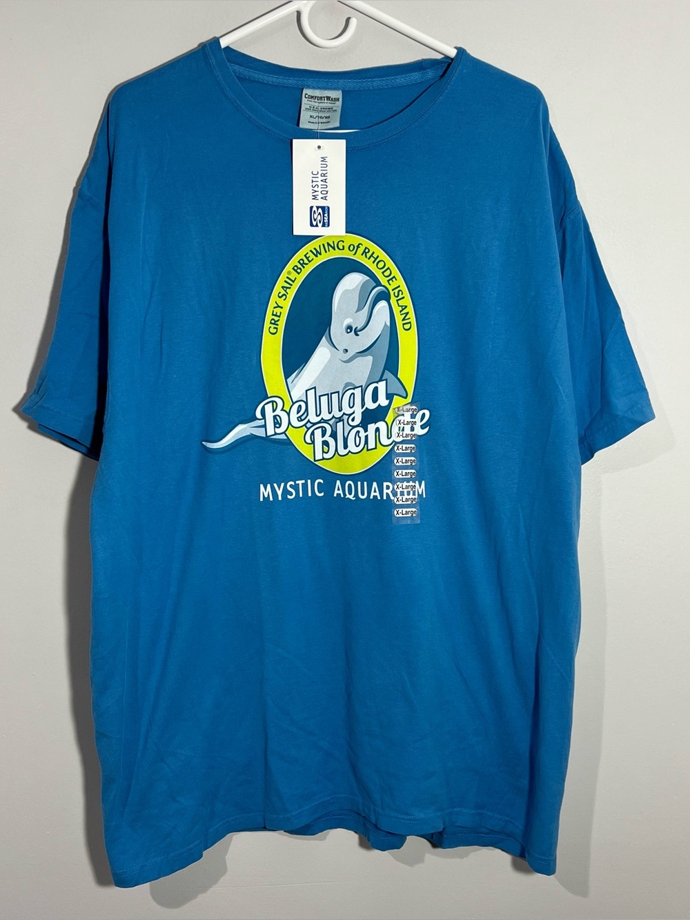 NEW Mystic Aquarium Beluga Blonde Beer Whale Blue Short Sleeve T-Shirt Mens XL